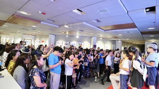 盛典現(xiàn)場氣氛熱烈