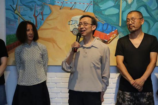 藝術家杭法基致辭